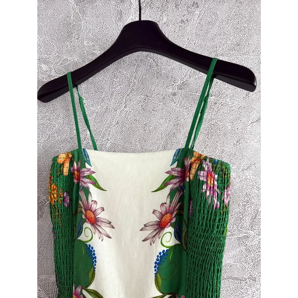 فستان حورية البحر بكشكشة مطرز بالخرز متوسط الطول 2025 موضة جديدة بطباعة بيزلي خضراء بدون أكمام