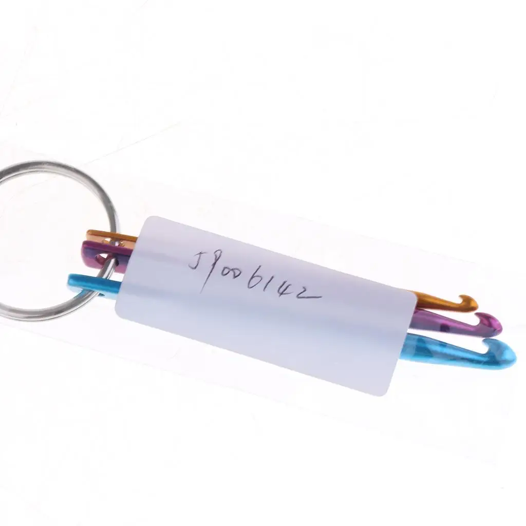 Compact Crochet Hook Keychain Aluminum Craft Tool Set for Knitting Crochet Projects and Quick Fixes