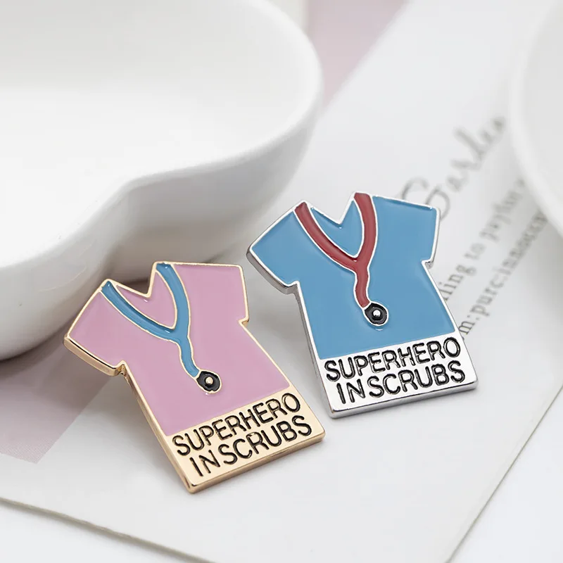 Creative Cartoon Love Stethoscope Enamel Pins Syringe Ambulance Alloy brooch Badge Trendy Cute Doctor Nurse Lapel Jewelry Gifts