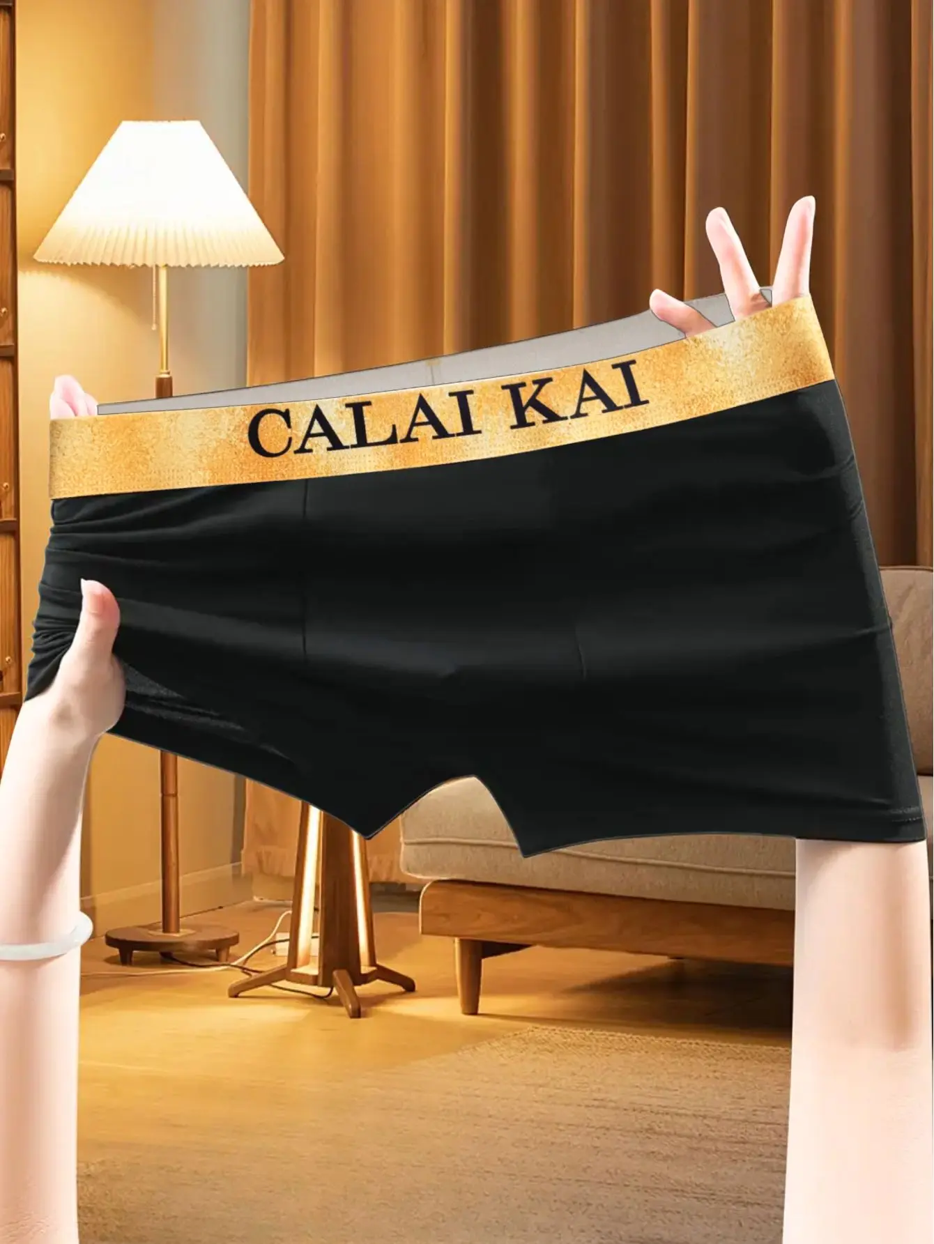 1/3-teiliges Set Herren Schwarze Einfarbige Boxershorts Luxus Gold-Logo Weiche Komfortable Atmungsaktive Unterwäsche für Alltag Büro Fitness Freizeitkleidung – Detail 3