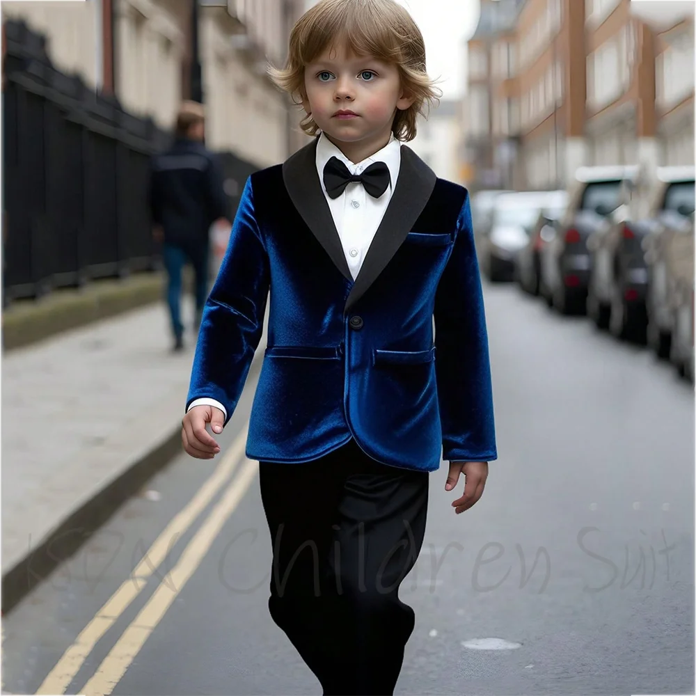 elegante-giacca-da-ragazzo-in-velluto-con-risvolto-a-scialle-con-pantaloni-neri-abito-alla-moda-con-bottone-singolo-set-formale-per-banchetti-per-feste-due-pezzi