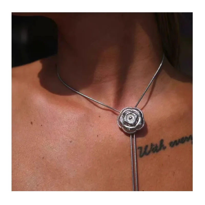 

New Camellia Long Necklace Niche Design High Sense Pull Adjustable Sweater Chain Women