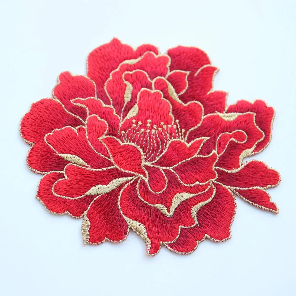 7color Peony embroidered Patches for Clothing sew on Embroidery backpack Clothing Applique iron on parches Decoration Badge