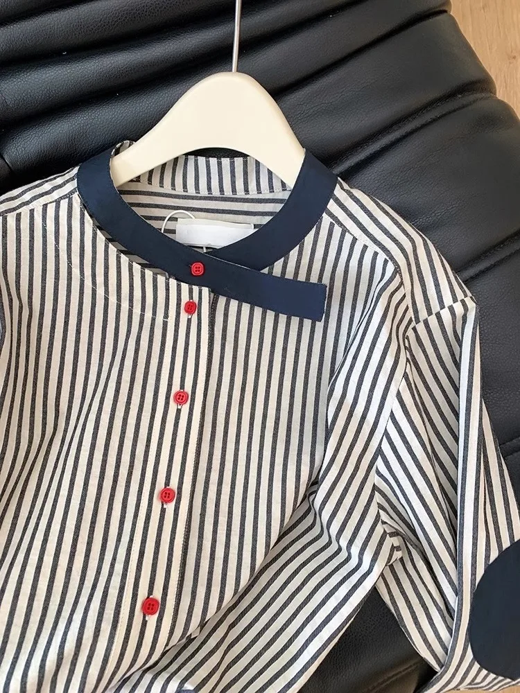 

Unique Retro Color Blo Striped Long Sve round Ne irt Men's Casual Loose Fit Slimming Top Faion Design Autumn Sle