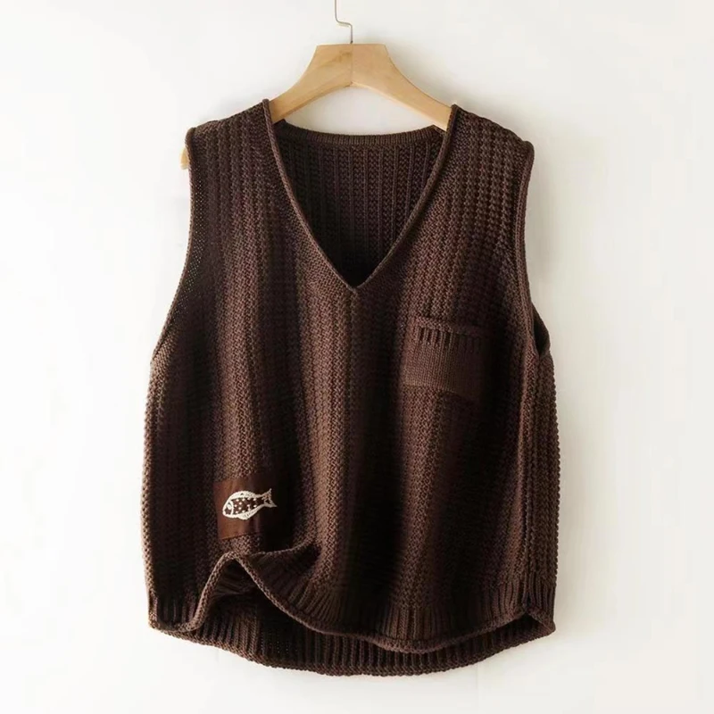 Autumn 2024 Vintage V-neck Vest Knitted Vest Women 2 New plus size Loose Casual Pullover Vest Trendy Knitted Jacket