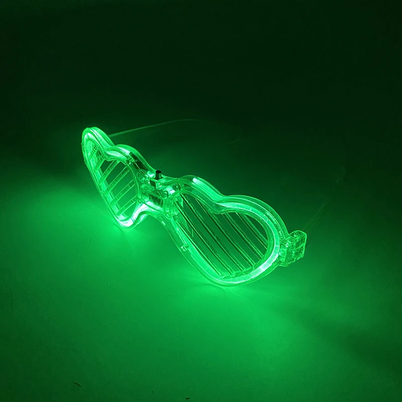Drahtlose LED Just Married Brille Hochzeit Brautparty Gefälligkeiten Braut Brillen Set EL Herzförmige Sonnenbrille für Liebhaber Paare – Detail 13