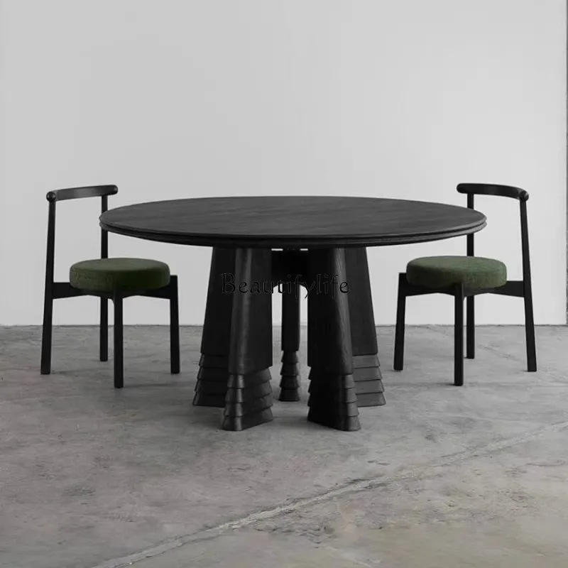 

French solid wood retro round dining table, mid-ancient style model room designer round table