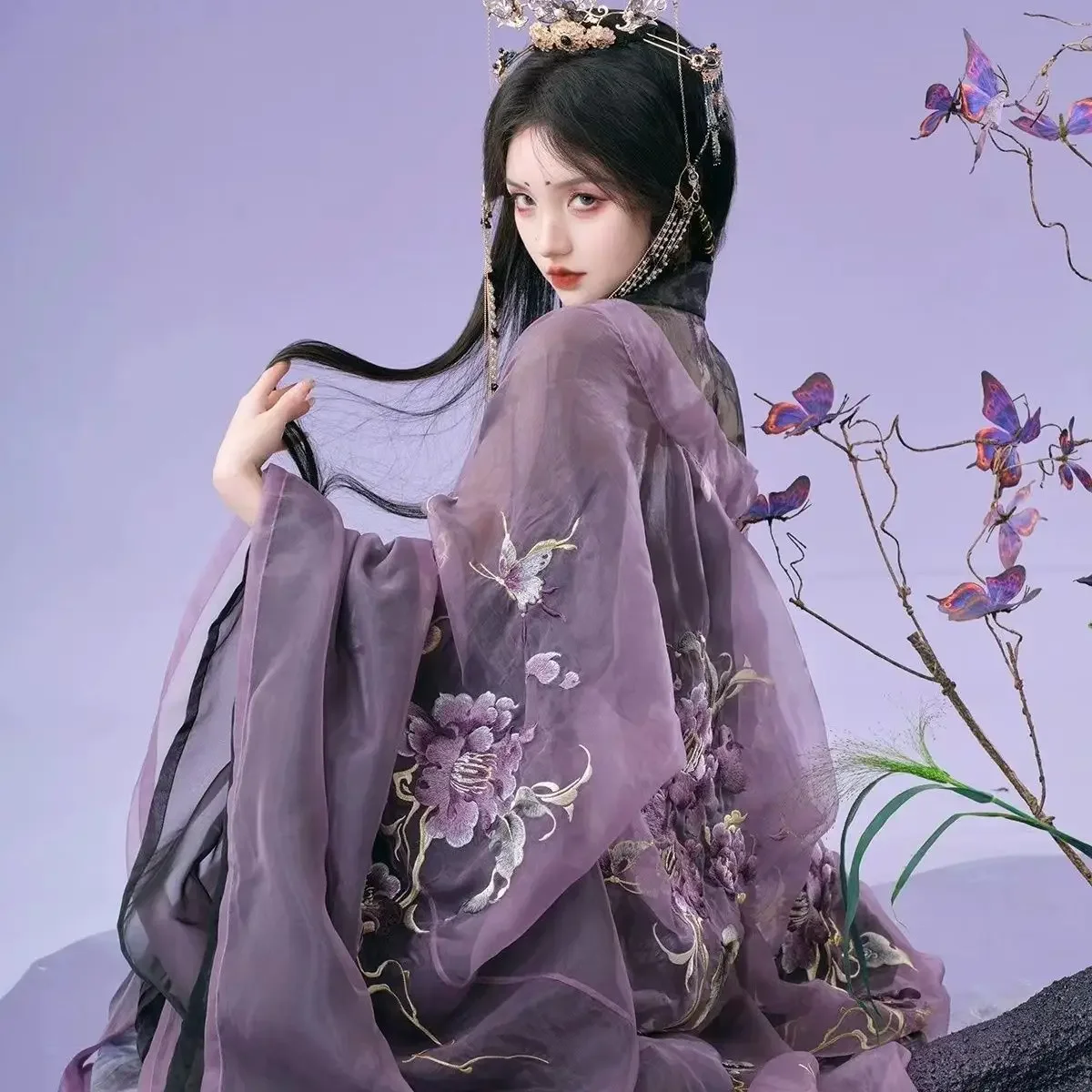 Haft przemysłu ciężkiego Hanfu Hanfu Shuangsheng Camellia Haft przemysłu ciężkiego Spódnica z tkaniny do klatki piersiowej