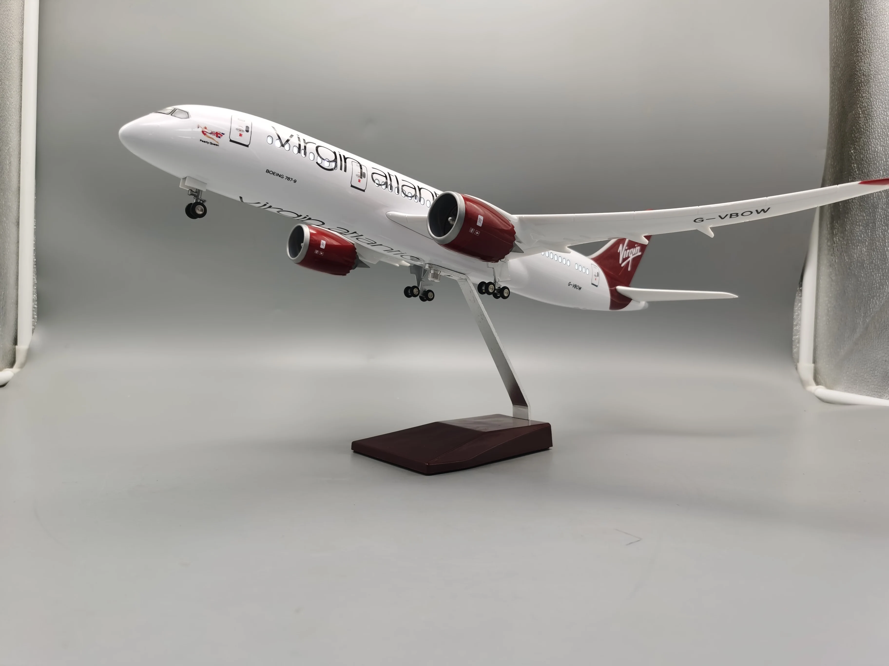 Samoloty Zabawki Skala 47cm Odlew Żywiczny Samolot B787 Virgin Airline Model Ekspozycyjny Samolot Kolekcjonerski Prezent Dla Miłośnika Lotnictwa