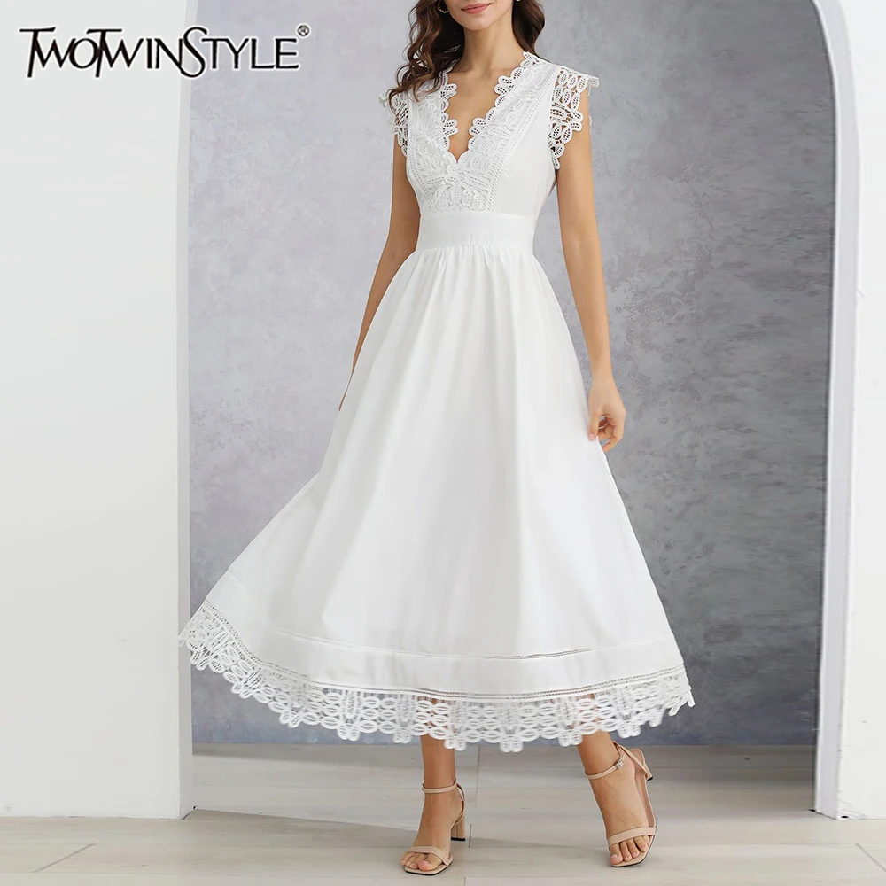 

TWOTWINSTYLE Solid Slimming Spliced Embroidery Minimalist Dresses for Women V Neck Sleeveless Tunic Patchwork Lace Dress Female