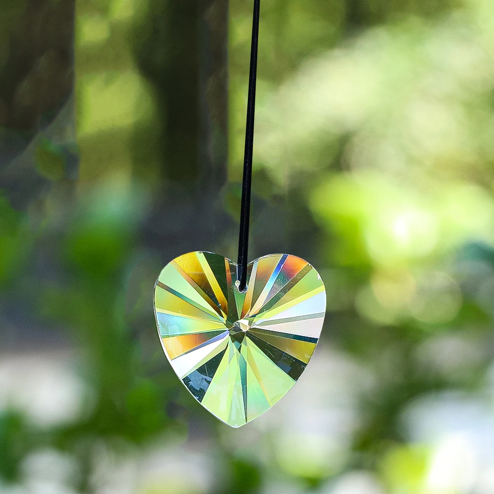 

Crystal Light-catching Ball Heart Shape Prism Pendant Lamp Window Rainbow Hanging Decoration Sun Catcher Room Wedding Decoration