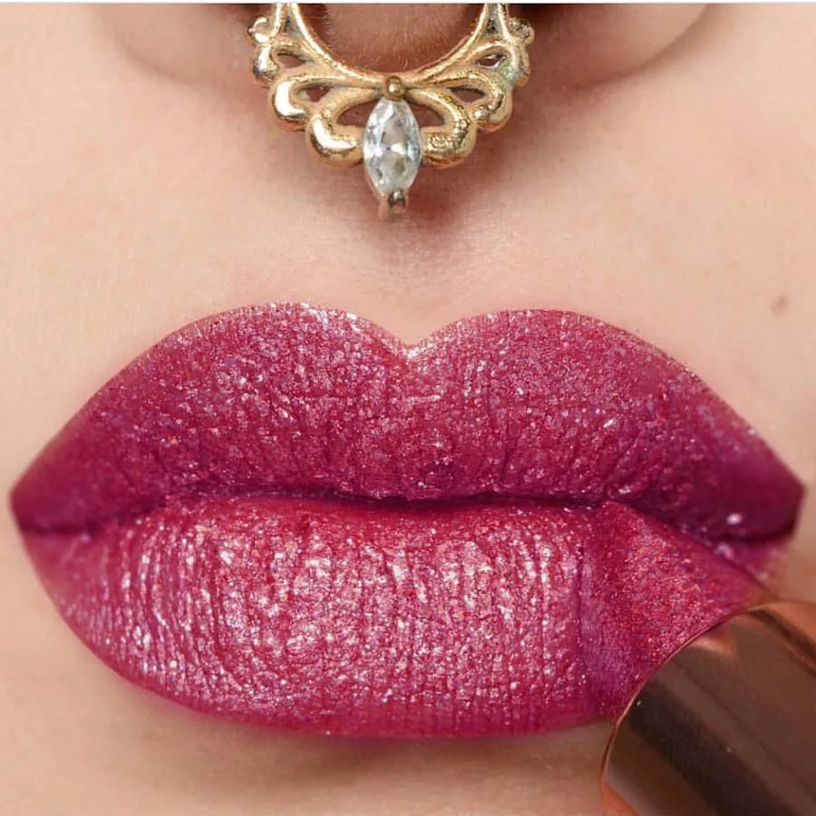 1Pc Sexy Glitter Plumping Metallic Lippenstift Vochtinbrengende Lipolie Transparante Volheid Lip Tint Gel Zachte Tube Make-Up Voor Vrouwen