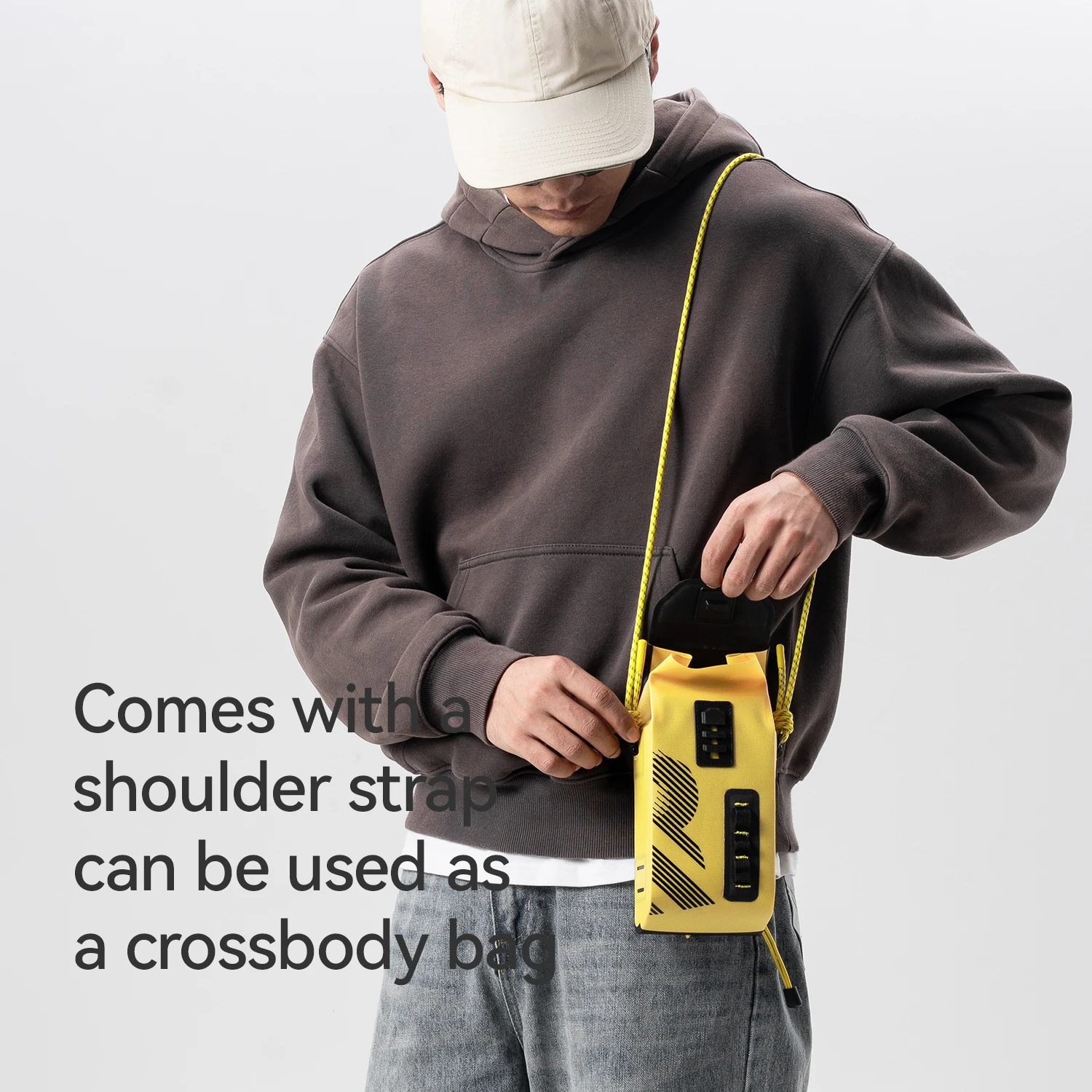 

ROCKBROS Bike Bag Full Waterproof Magnetic Flip Cover Handlebar Storage Bag 1.3L Daily Capacity With Shoulder Strap Outdoor Bag