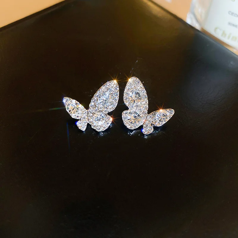 Super flash light luxury diamond-encrusted butterfly silver needle earrings,fashionable and exquisite temperament niche high-end
