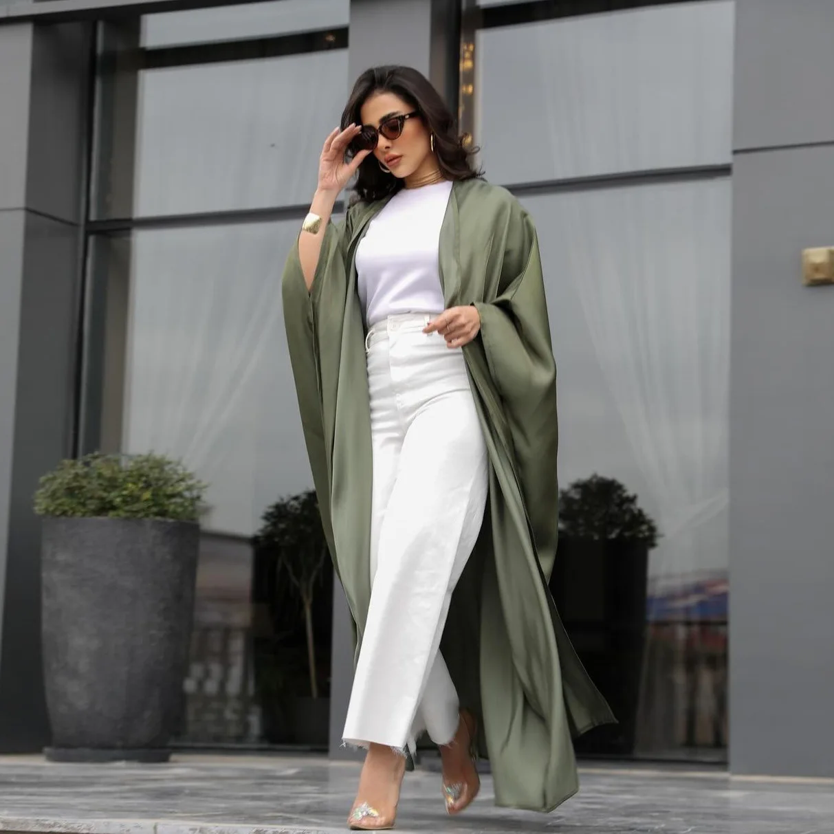 Ramadan Middle Eastern Modest Muslim Luxury Fashion Abaya Cardigan Bat Sleeve Robe European Islamic Arab Women's Clothing