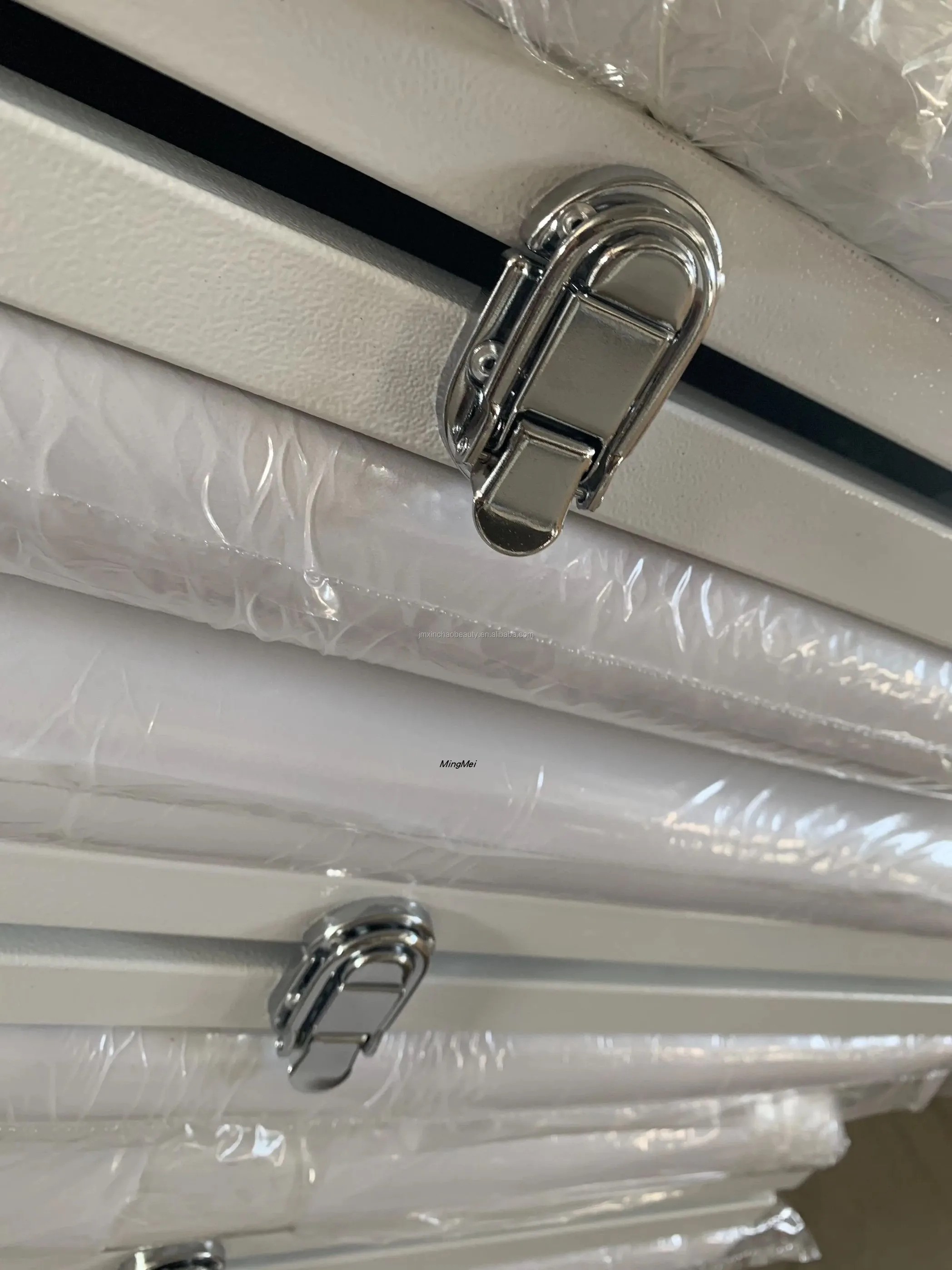 Simple beauty folding massage bed iron frame body bed with head hole