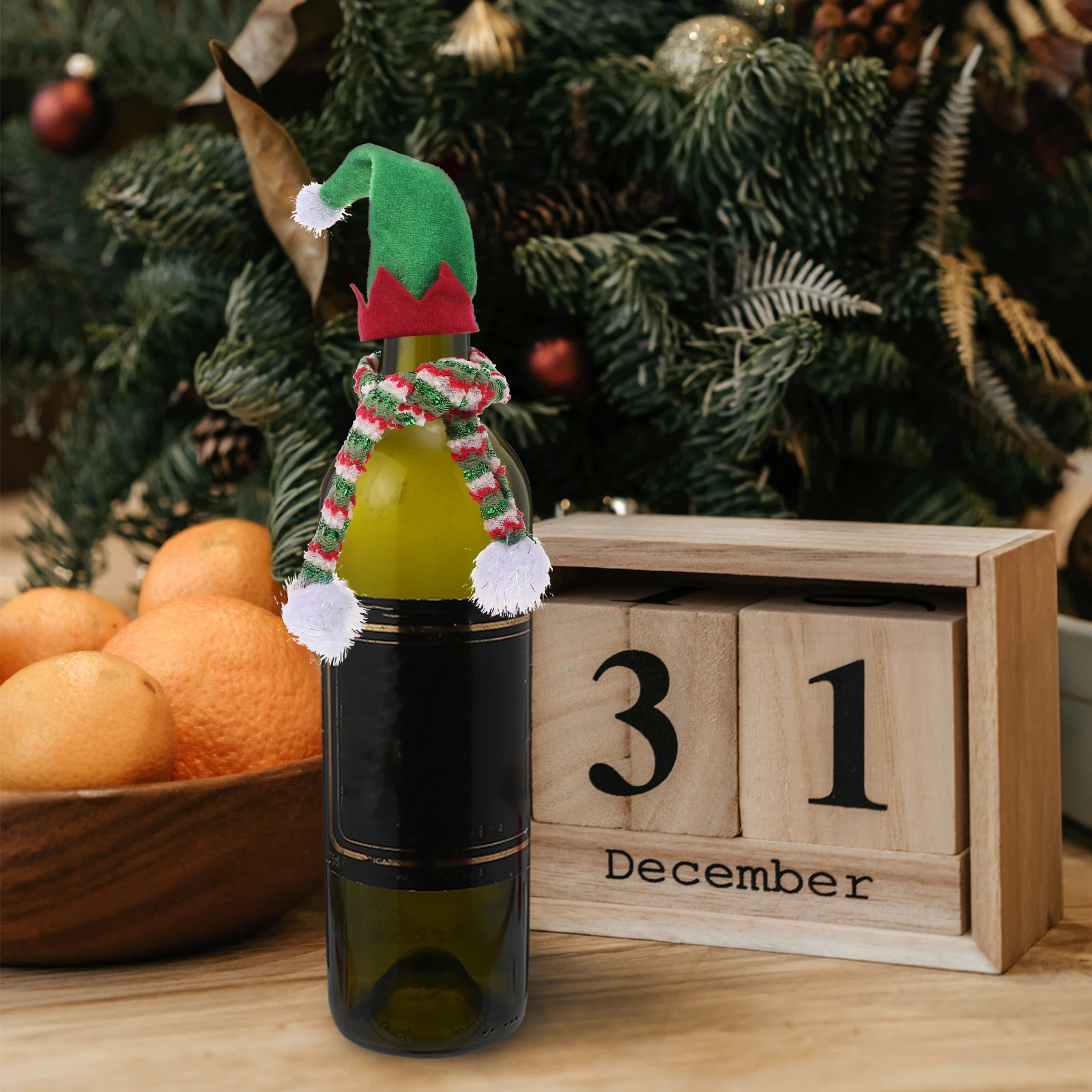 

Mini Christmas Hats Scarves Traditional Colors Festive Decor Bottle Adornments Reusable Miniature Xmas Hat Bottle