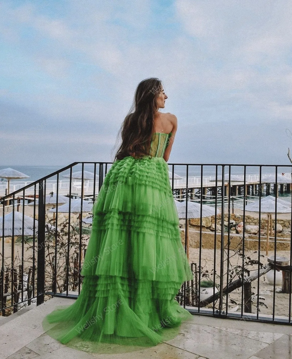 Green Strapless A Line Bridal Prom Dresses Tulle Pleated Ruffles Evening Gowns Floor Length Long Dinner Summer Party Dress