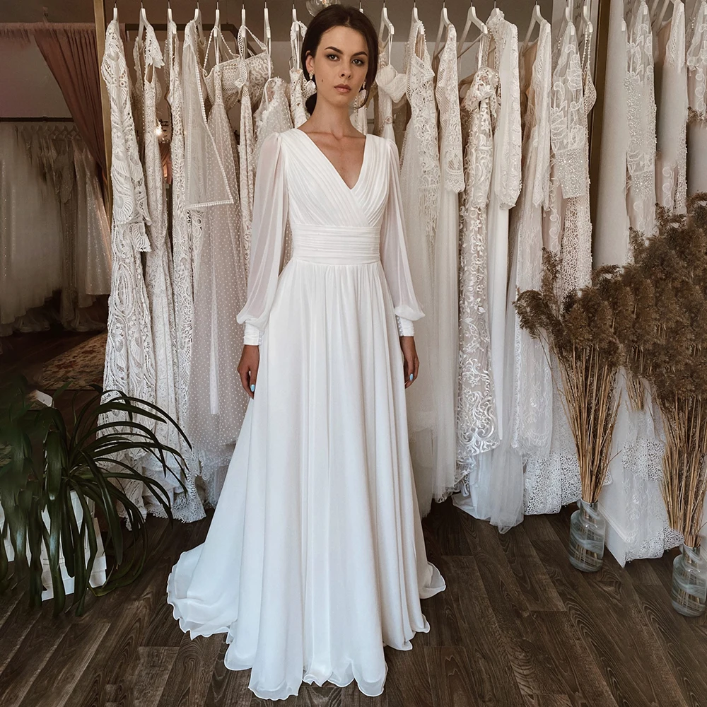 Vestido de novia plisado de gasa fruncido de manga larga con cuello en V, Espalda descubierta, cordones, una línea, botones, blanco, abertura alta, Simple