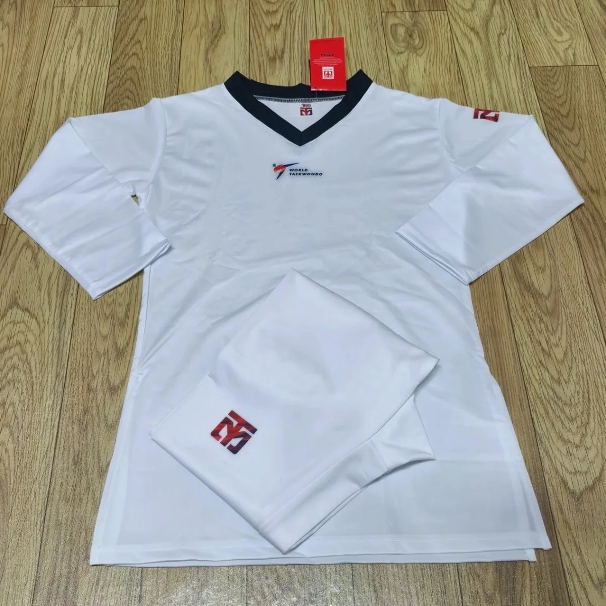 ملابس رياضية ضيقة جديدة لمدة 25 عامًا، ملابس رياضية للتايكوندو سريعة الجفاف، ملابس رياضية ضيقة على شكل حرف V من التايكوندو رفيعة #4