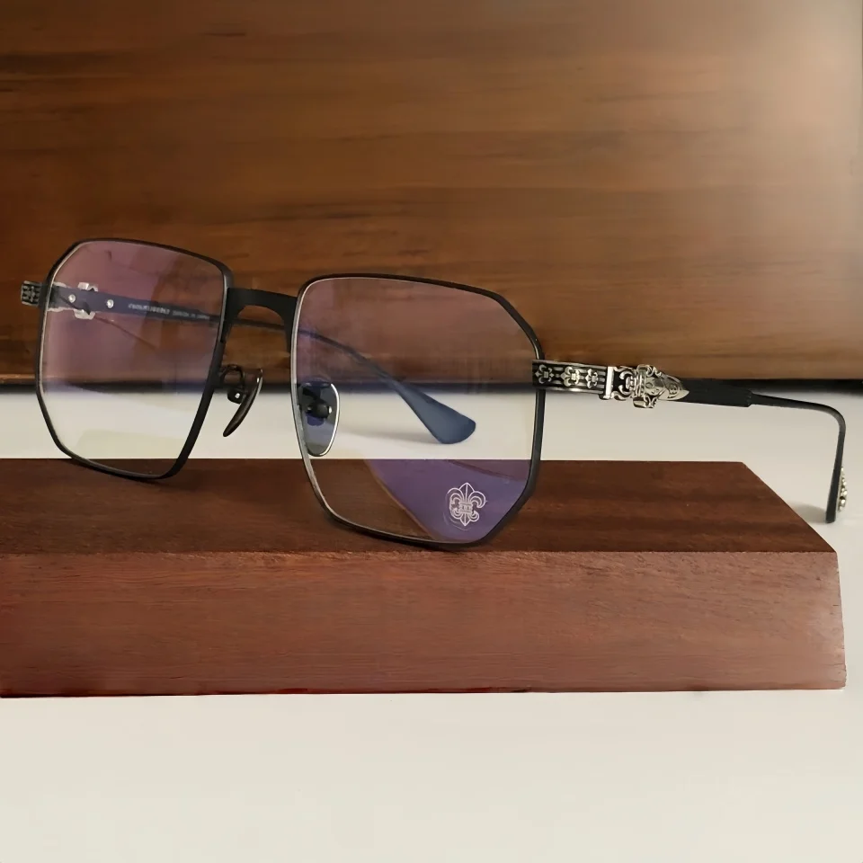 

Men's Polygonal Titanium Alloy Eyeglasses Frame Casual and Simple Women's Prescription Computer Reading Optical Myopia Glasses