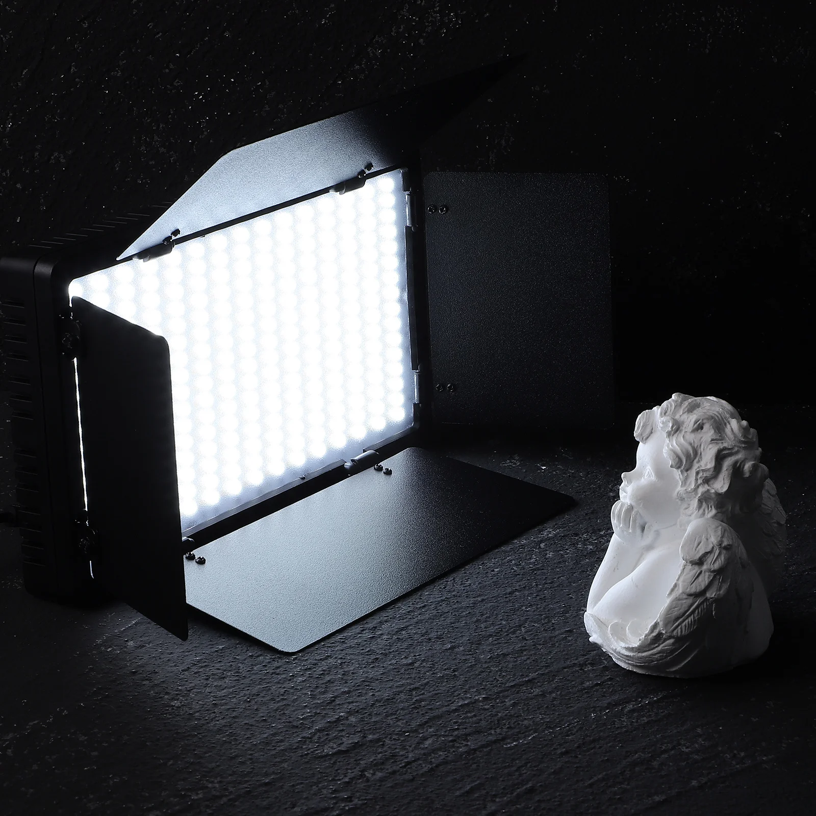 

Led Light Panel For Photography Adjustable Brightness Color Temperature Video Recording Lighting With Barn Doors