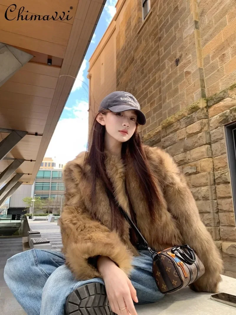 2024 Winter New High-end Original Design Brown Fox Hair Short Foreign Style Popular Fur Coat For Women