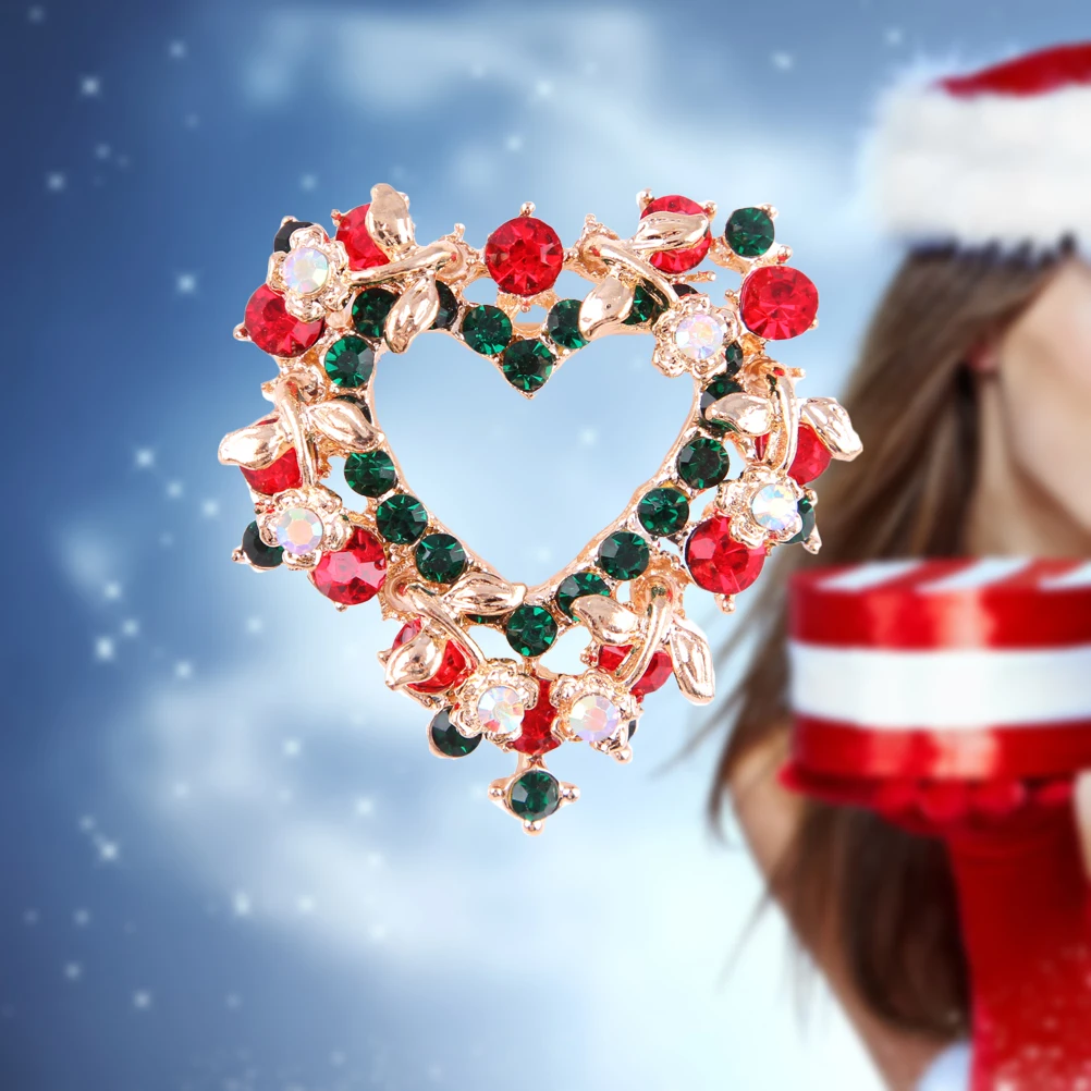 

Sparkling Rhinestone Heart Brooch Pin Christmas Wreath Women Breastpin Jewelry Gift Party Wedding Costume Fashion Accessory
