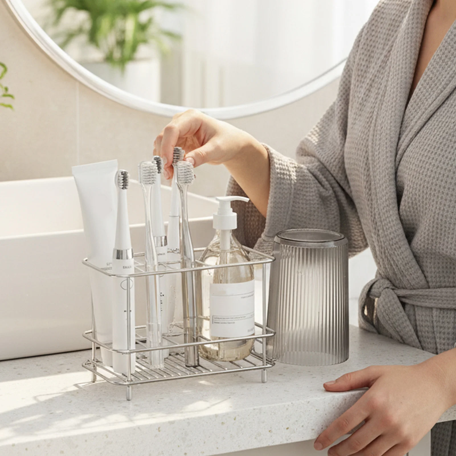 Stainless Steel Toothbrush Holder Rust-resistant Wall Mount Organizer For Bathroom
