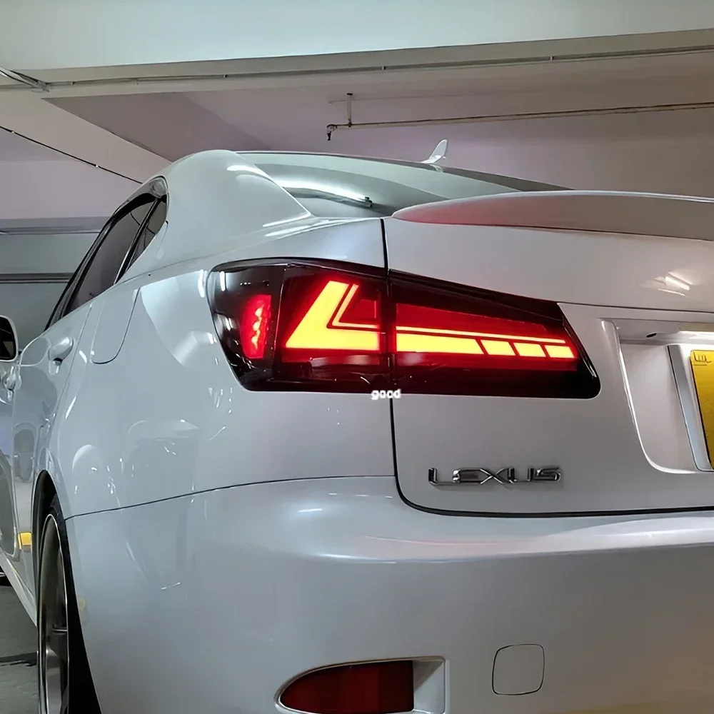 For LexusIS200 IS220 IS250 IS250C IS300H IS350 2006-2012 Auto Rear Back Lamp Assembly LED Dynamic Turn Car Taillight Accessories