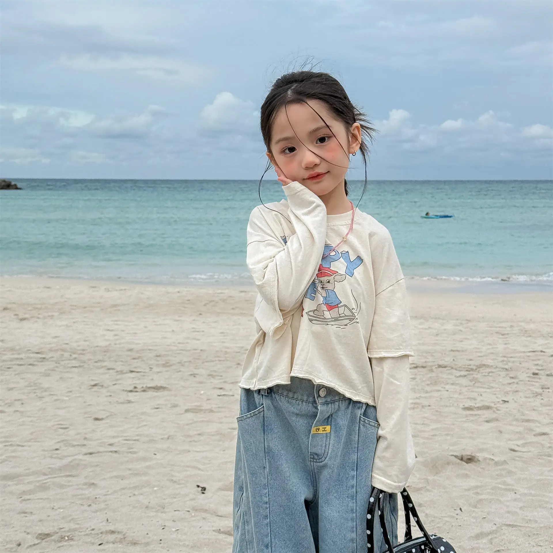 

2026 Весенние новые милые футболки с длинными рукавами и мультяшным принтом для девочек, детская хлопковая футболка, повседневные топы для маленьких мальчиков, детская свободная футболка