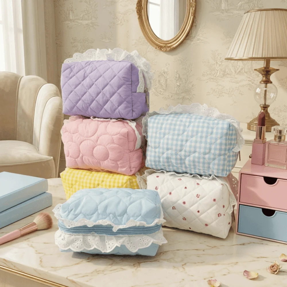 Large Capacity Cosmetic Bag Lace Ruffle Quilted Makeup Organizer Pouch Multifunctional Plaid Heart Pattern Skincare Storage Bag