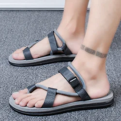 Sandales plates pour hommes, tongs tendance, chaussures de plage confortables, résistantes à l'usure, pantoufles décontractées, modèle couple, mode été 2023