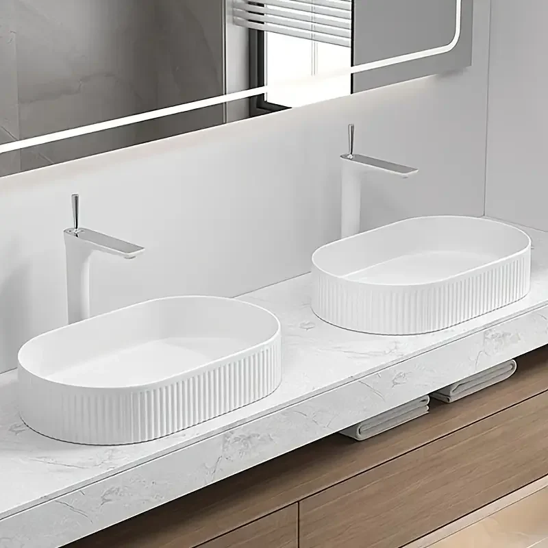 Elegant Silver Ceramic Vessel Sink, Oval Design Ceramic Wash Basin - Ideal for Modern Bathroom Fixtures, Suitable for Dressing Rooms, Vanities, Bathrooms