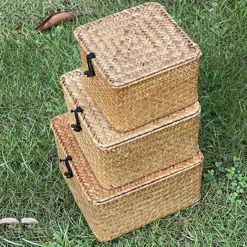 Eco-Friendly Handwoven Seaweed Storage Box with Lid – Decorative Desktop Clothes Organizer & Giftable Home Décor Box