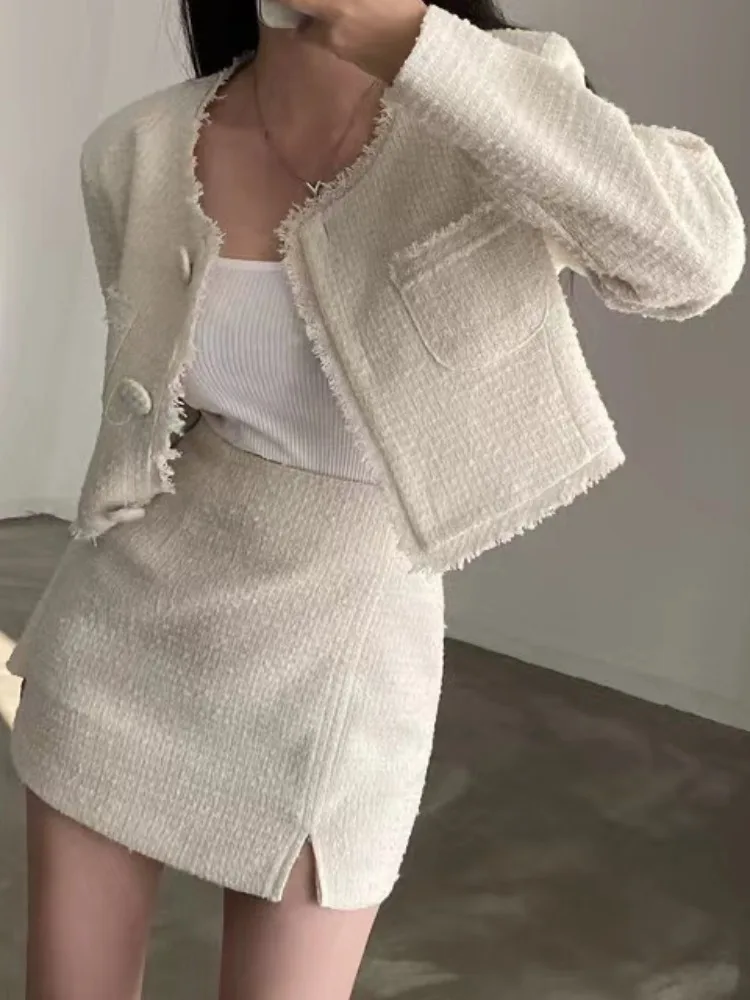 Conjunto F Estilo Retrô Chique: Jaqueta Curta de Manga Longa com Botão Único e Gola Redonda e ssaia Bodycon de Cin...