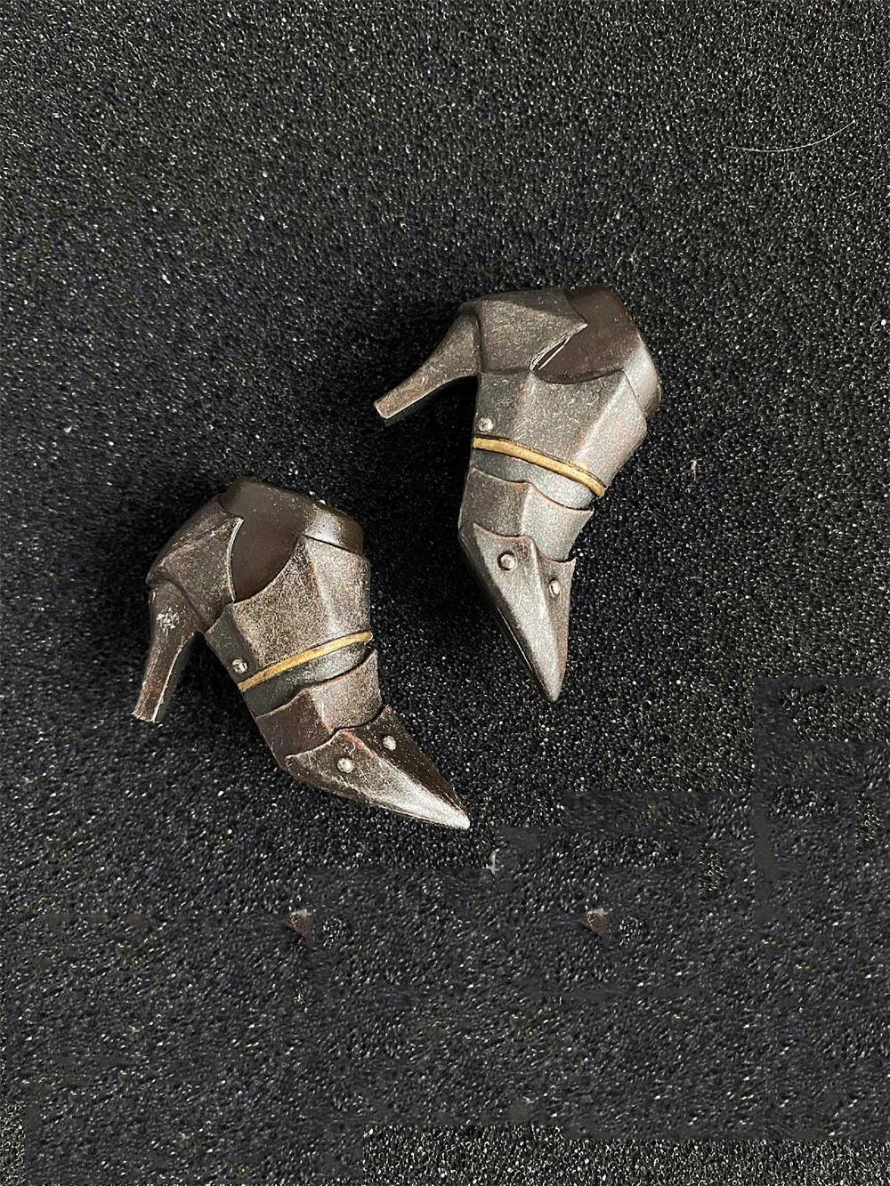 

TBLeague PL2020-172 1/6th Female Knight Soldier Warrior Solid Shoes Model For 12inch Doll Action Collectable