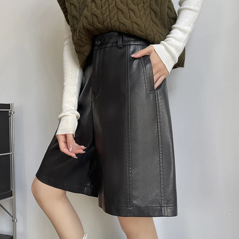 Faux Leather Knee Length Shorts High Waist Wide Leg Loose Casual Women Bermudas Shorts Fashion PU Shorts Black Coffee Pants