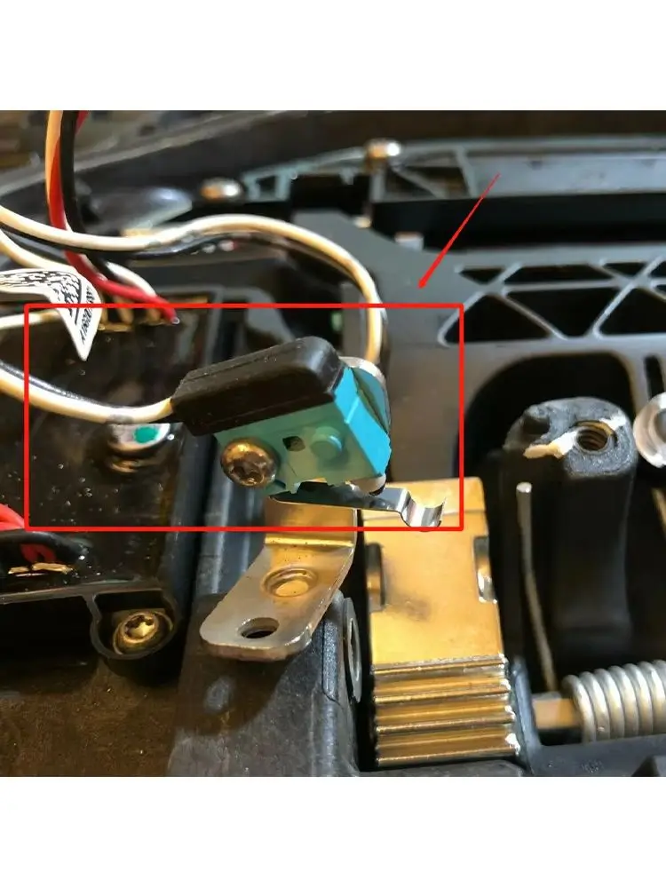 Upgrade für Tesla Model S 2012-2017 Türgriff-Reparatur-Kit Mikroschalter-Kabelbaum 1016009-00-C 101600900C 1016009 Griff-Paddel 1042845-00-A 1042845-00-B mit Türverkleidungs-Clips
