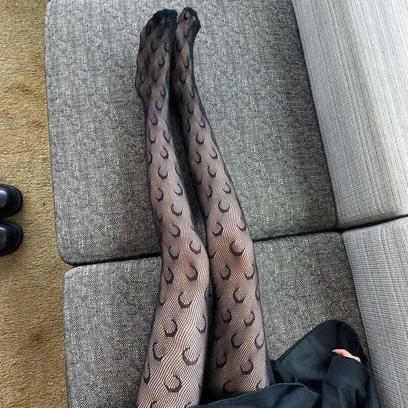 Anime marin soie bas Cosplay Costumes Sexy résille serré mode lune noir blanc Lolita maille chaussettes TuiWa 2025