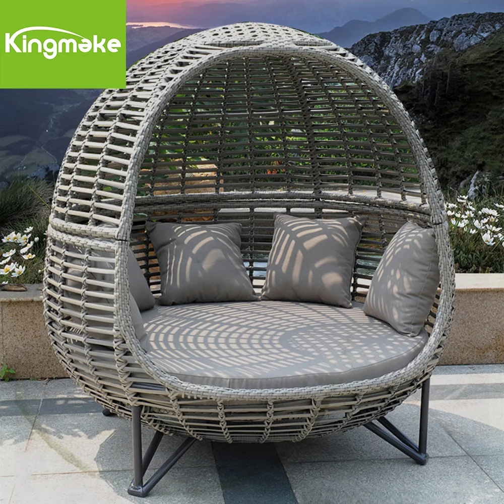 Modern Rattan Lounge Chair Aluminum Pool Sunbed Outdoor Daybed Rattan Garden Sun Lounger Wicker Day Bed For Sale