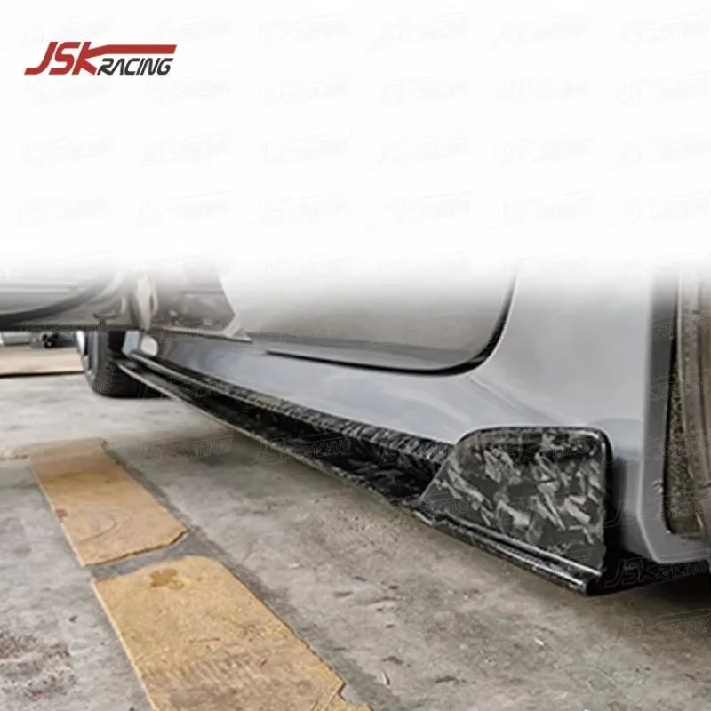 

JSK Style Dry Carbon Fiber Side Skirts For 2014-2018 Audi RS7