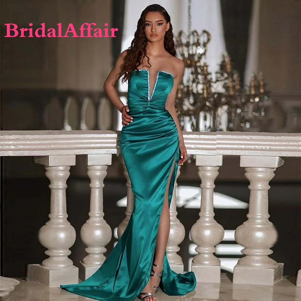 

BridalAffair Dark Green Evening Dresses Sequins Low-Cut Arabia Off Shoulder Mermaid Celebrity Gowns Pleat Side Slit Party Gown