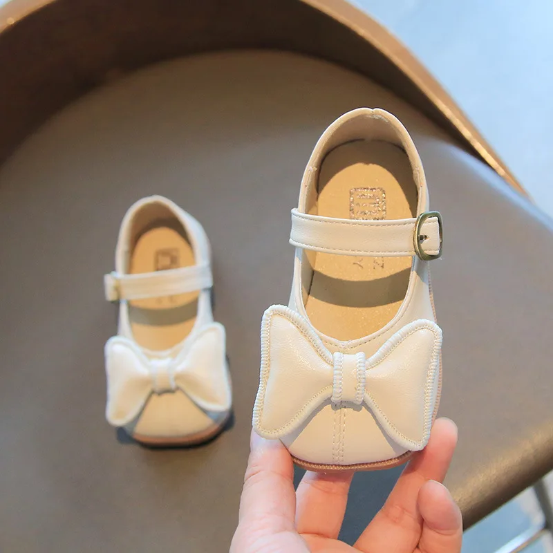 Zapatos de cuero para niños y niñas, calzado de princesa, con perlas, transpirables, planos, Mary Jane, primavera y otoño