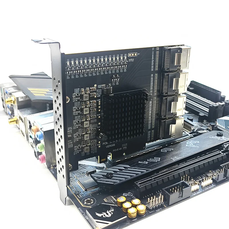 PCI Express X4 إلى 4 منافذ MiniSAS SFF-8073 بطاقة التوسعة الناهض PCIE إلى 16 منفذ SATA 3.0 6Gbps تحكم LT8638 رقاقة لسطح المكتب