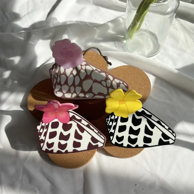 

2026 NEW Conch Flower Hair Claw Hawaii Style Leisure Holiday Acetate Hair Claw Clips Hair Accessories for Women Girls