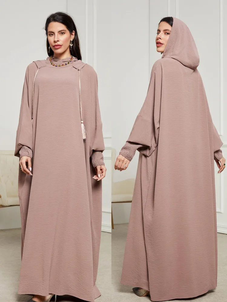 

2025 New Muslim Middle East Arab Hooded Turban Long Rope Fashion Elegant Dress Robe W001