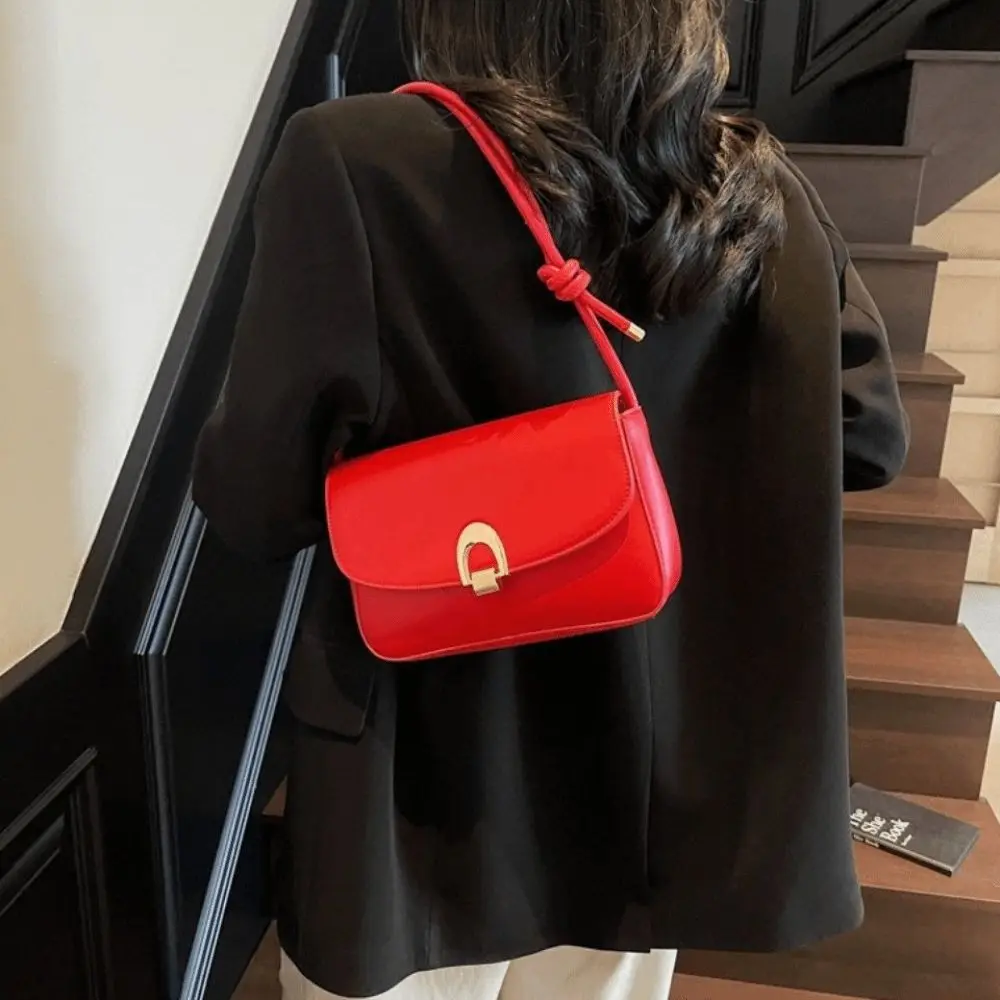 

Korean Vintage Buckle Shoulder Bag Leisure Solid Color Women's Armpit Bag Cuasal Adjustable PU Leather Handbag Underarm Bag