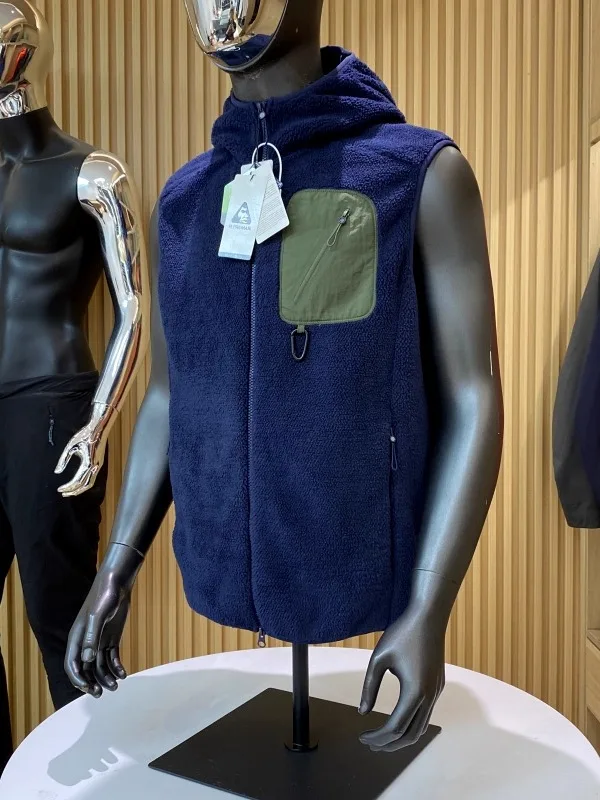 

Thiened Fce Outdoor Vest Autumn Winter Men's Warm Hooded Zipper ket Vest Polyester Fiber Casual Faion
