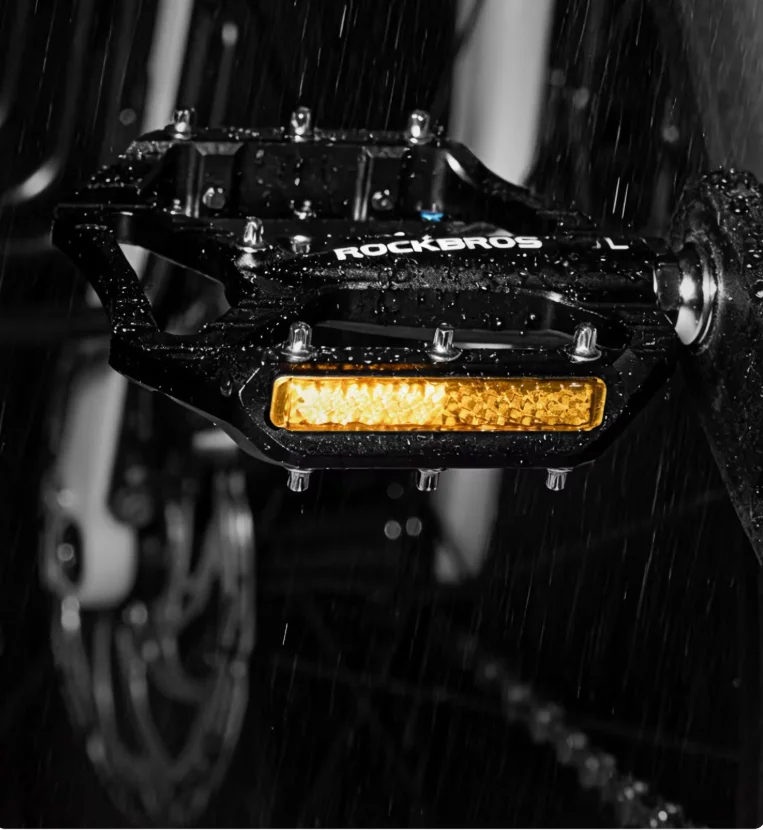 ROCKBROS Bicycle Pedal Non-Slip Durable Single Bearing Aluminum Alloy Reflective Pedal Hollow Design Lightweight Bike Road Pedal